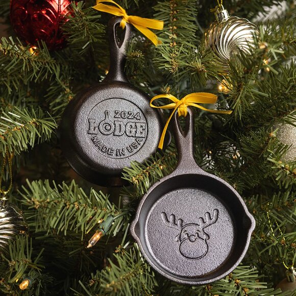 Lodge Cast Iron 2024 Holiday Mini Skillet - LIMITED EDITION - Picture 2 of 8